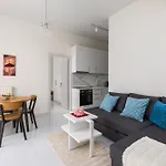 Bianca By Halu! Central 2-Bd Apt